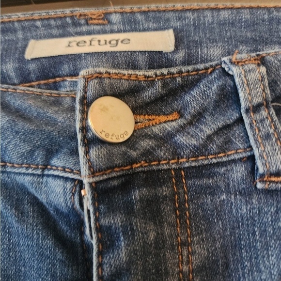 Refuge skinny jeans size 0 distressed - Picture 2 of 3